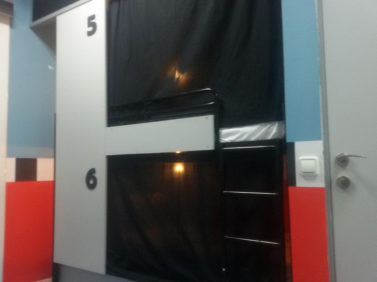 Open Hostal